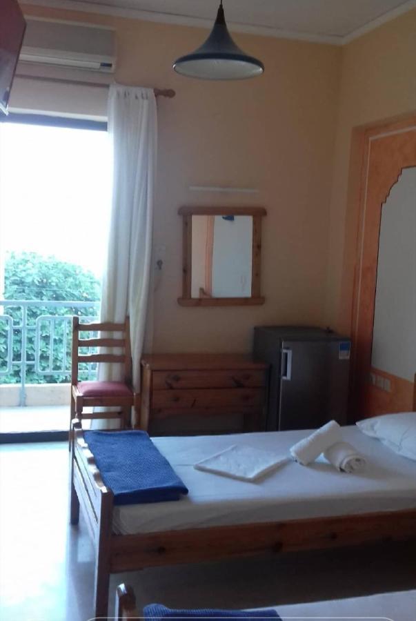 Hotel Ionio กาตาโกลอน ภายนอก รูปภาพ